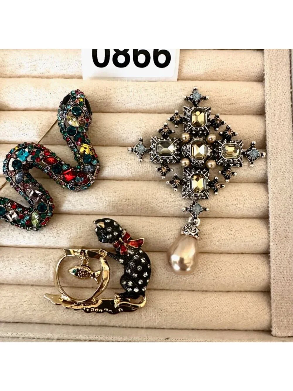 Costume Jewelry Lot Brooches Pin Snake Butterfly Cat Maltese Cross